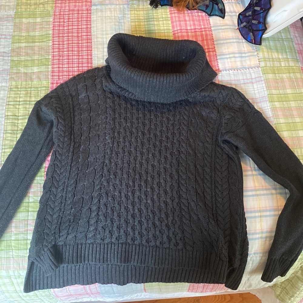 American eagle dark gray cable knit sweater with roll neck
